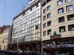 prag-bila-labut