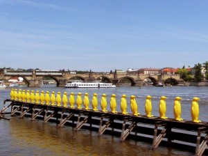 pingviner_karlsbroen_prag
